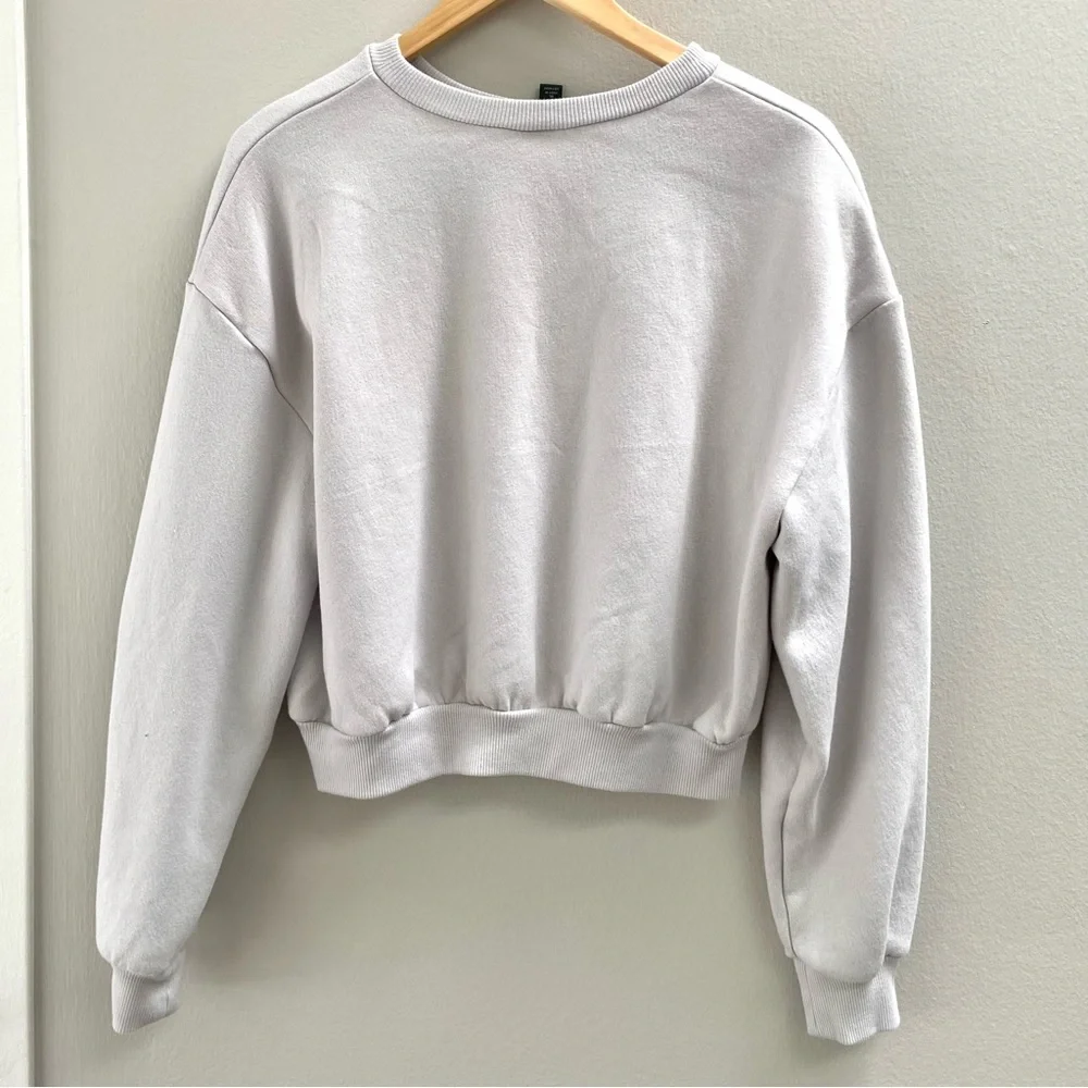 Light Grey Cropped Sweatshirt top Size XL - Picture 2 of 5
